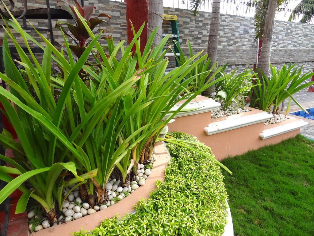 The Executive Villa Inn & Suites Davao Ngoại thất bức ảnh