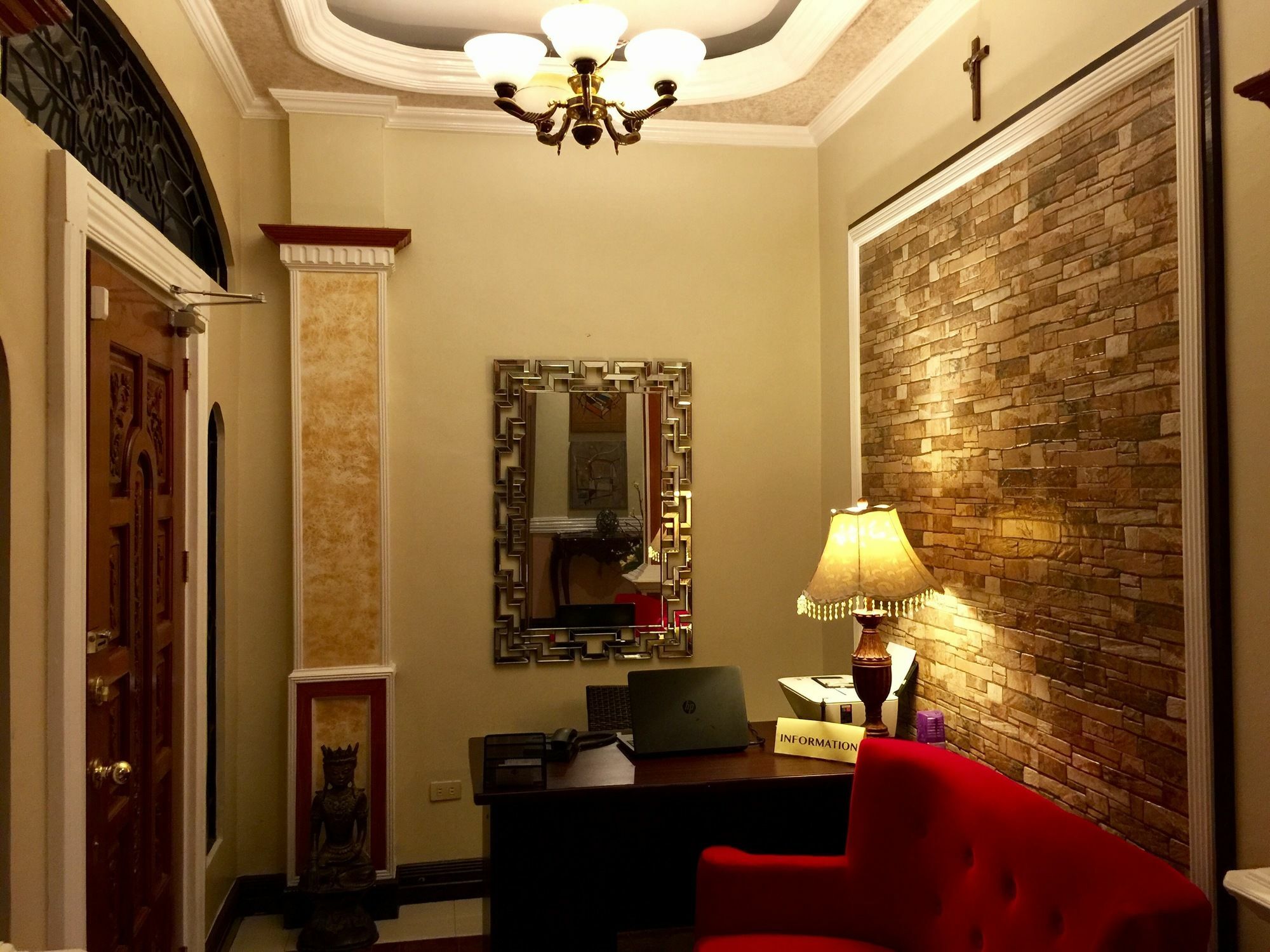 The Executive Villa Inn & Suites Davao Ngoại thất bức ảnh