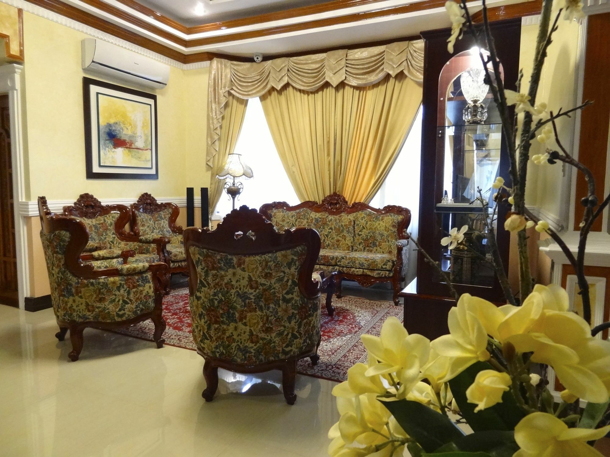 The Executive Villa Inn & Suites Davao Ngoại thất bức ảnh