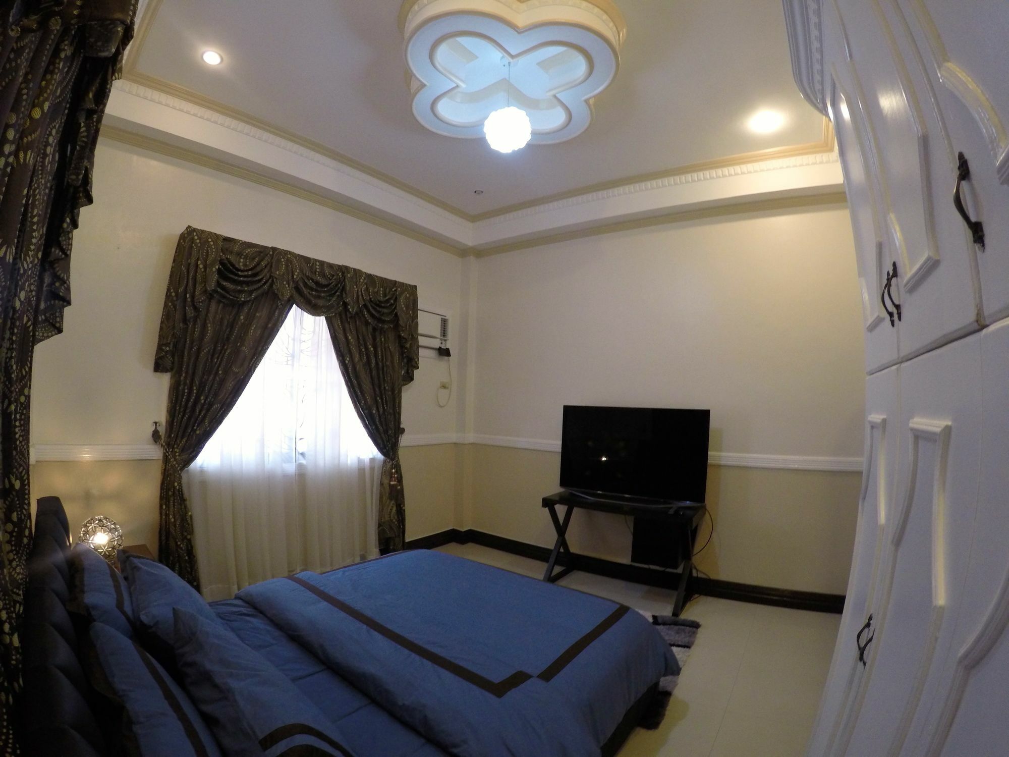 The Executive Villa Inn & Suites Davao Ngoại thất bức ảnh
